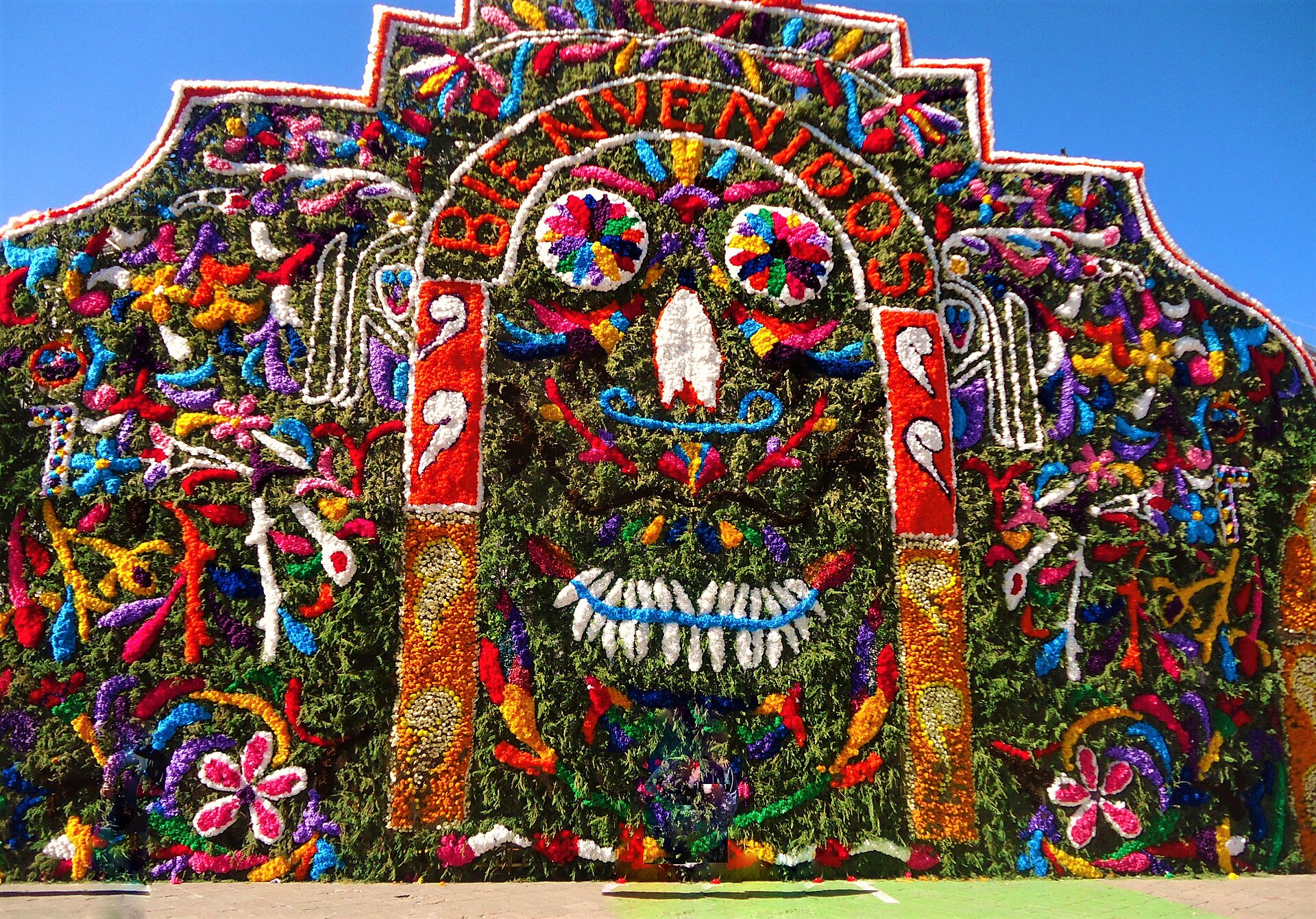 Día de Muertos: Cómo una Fiesta Mexicana a la Muerte Conquistó al Mundo | AVALW News